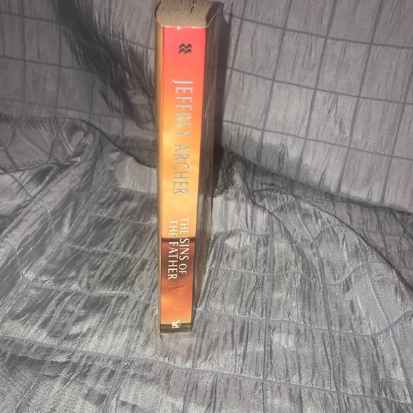 Jeffrey Archer The sins of the father novel paperback 2012 book - Picture 2 of 5